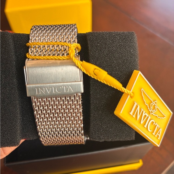 Invicta Men's Stainless Steel Gold and Blue Face Diver Watch - Picture 5 of 6